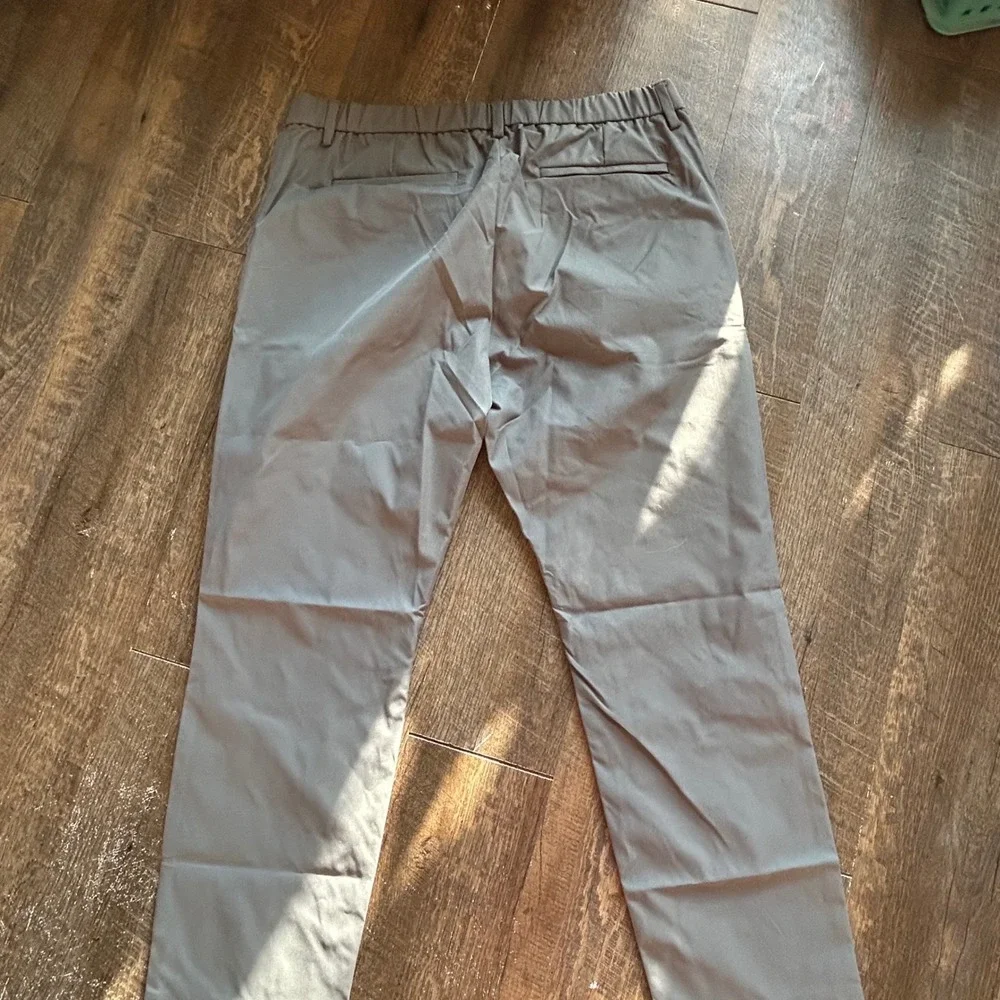 Banana Republic Mens Commuter Flex Pants Gray Performance Stretch 38x29 Slim Fit